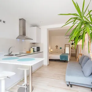 Apartment Malabau House